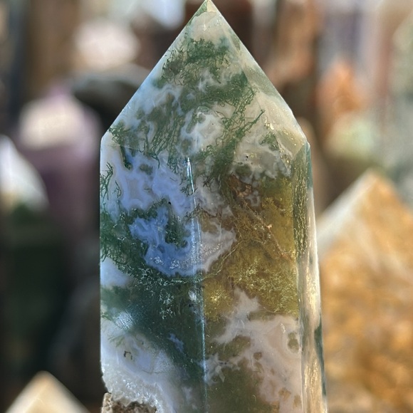 Moss Agate Crystal Point With Druzy! - Picture 11 of 11